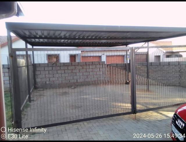 3 BEDROOM HOUSE FOR SALE IN KARENPARK